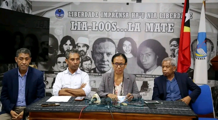 ‘Labele taka povu nia ibun’: KI kontra kriminaliza difamasaun