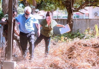 Primeiru-Ministru, Kay Rala Xanana Gusmão hamutuk ho Ministra Saude observa rezidensia ba mediku kubanu sira. Foto: Media PM.