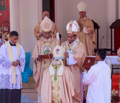 Dom Leandro Maria Alves simu knar nuudar Bispo Dioseza Baukau. Foto:Media Sosial.