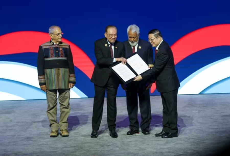 Estadu Timor-Leste no Estadu membru ASEAN “Adezaun Timor-Leste ba Membru Plenu ASEAN ba 11” iha Ámbitu  Simeira ASEAN ba dala 47 iha Kuala Lumpur – Malázia