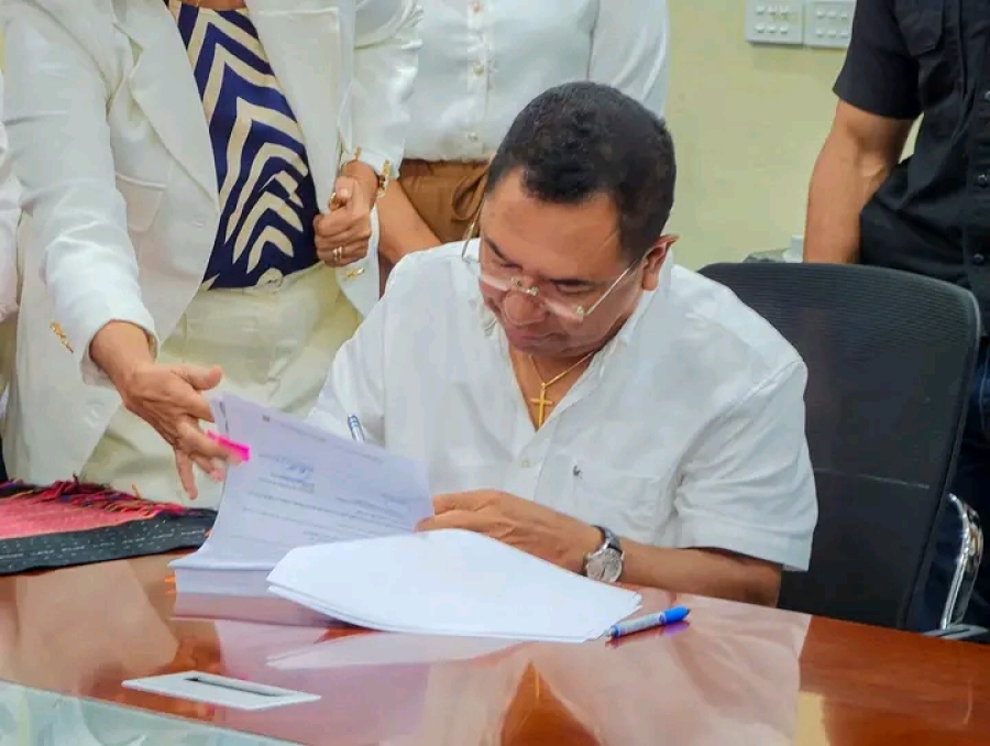 MOP asina kontratu projetu estrada rurál, hasa’e asesu ekonómiku iha area remotas