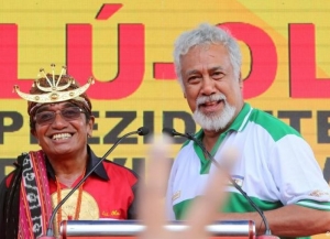 Xanana apoia nia alin Lu OLo iha eleisaun presidensial 2017. Foto Reuters/Lirio Fonseca.