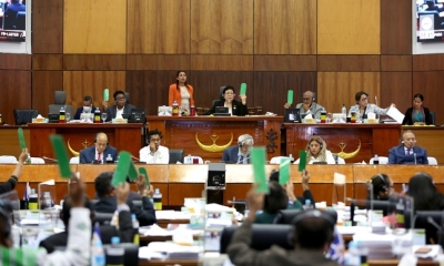 Parlamentu Nasional aprova ona OJE 2026 ho montante biliaun $2.214.689.195, iha final Global ho votus a-favor 42, konta 0 no abstensaun 23.