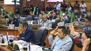 Parlamentu Nasional liu husi reuniaun plenaria extraordinariu aprova ona proposta lei numeru 12/VI (2a) Orsamentu Jeral Estadu 2025 ho montante bilaun $2.6 iha final globál ho votu a-favor 42 kontra 23 no abstensaun zero. (20/11/24). Foto:Media GPM.