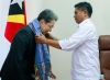 Vise Primeiru Ministru no Ministru Koordenador Assuntu Dezenvolvimentu Rural (VPM-MKDAR), Mariano Assanami Sabino tara tais ba iha Governu Japaun liuhusi nia Embaxador iha Timor-Leste (TL), Tetsuya Kimura, iha gabinete VPM-MKDAR. Foto:Media Gabinete VPM-MKDAR.