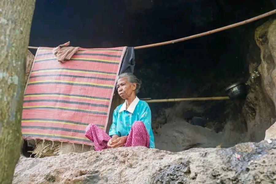 Husi fatuk-kuak ba uma foun: Esperansa foun ba inan Maria