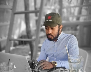 Amito Qonusere Araújo.