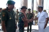 Komandante TNI, Jeneral Muhamad Andika Perkasa, kaer liman ho  Komodoro Donaciano Costa Gomes “Pedro Klamar Fuik, iha Kuartel Jeneral F-FDTL-Fatuhada, Dili. Foto:Media F-FDTL.