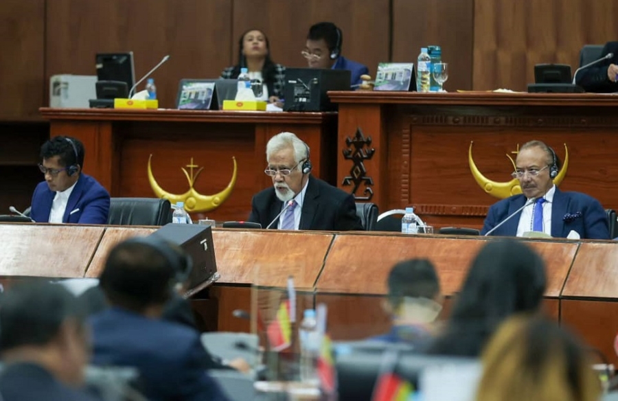 Governu no Parlamentu Nasional hahu halo diskusaun ba Programa IX Governu Nian, iha Parlamentu Nasional, tersa (18/07). Foto: Media Gabineti PM.