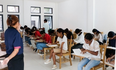 Ministériu Ensinu Superiór Siénsia no Kultura (MESSK) hamutuk  Universidade Nasionál Timor Lorosa&#039;e (UNTL) liu husi Komisaun Asesõens Ensinu Superiór Nasionál (KAENS) hahú halo teste kandidatu estudante rihun 4 ba tinan akademiku 2024. Media MESSK.