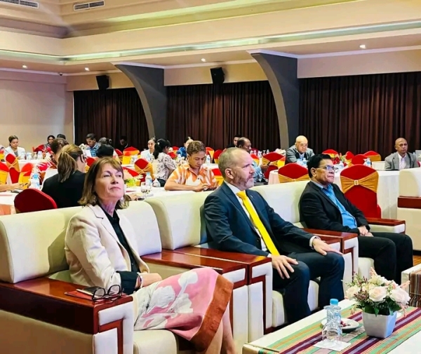 FOTO: Palasiu das Cinzas