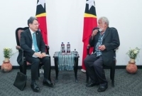 Embaixadór Japaun ba Timor-Leste, Kimura Tetsuya hala’o ekontru ho Primeiru-Ministru, Kay Rala Xanana Gusmão hodi atualiza ajenda vizita Xefe Governu ba Japaun hodi partisipa iha atividade boot rua hanesan, simeira Japaun ASEAN no re-reuniaun bilaterál. Palasiu Governu, (11/12).Foto:Media GPM.